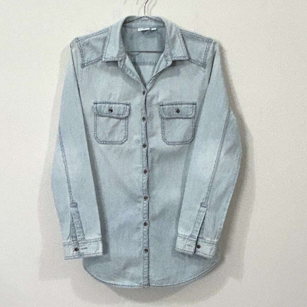 Light Wash Denim Button-Up Shirt - Women's